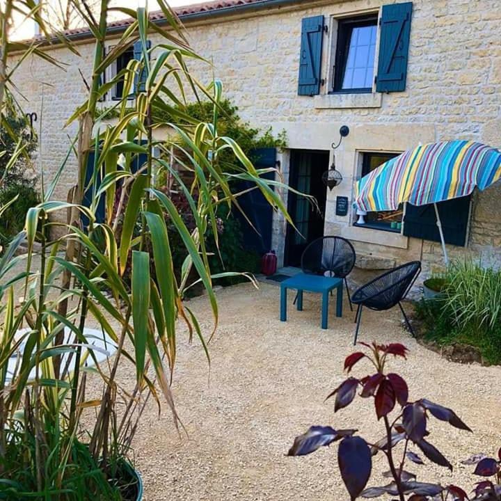Refuge De Campagne "La Grange A Meme " Villa Chaix Exterior photo